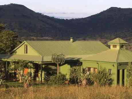 Three Tree Hill Lodge